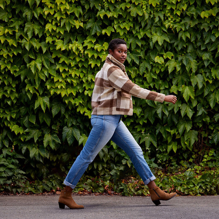 Ariat Women's Abeline High Rise Straight Jeans