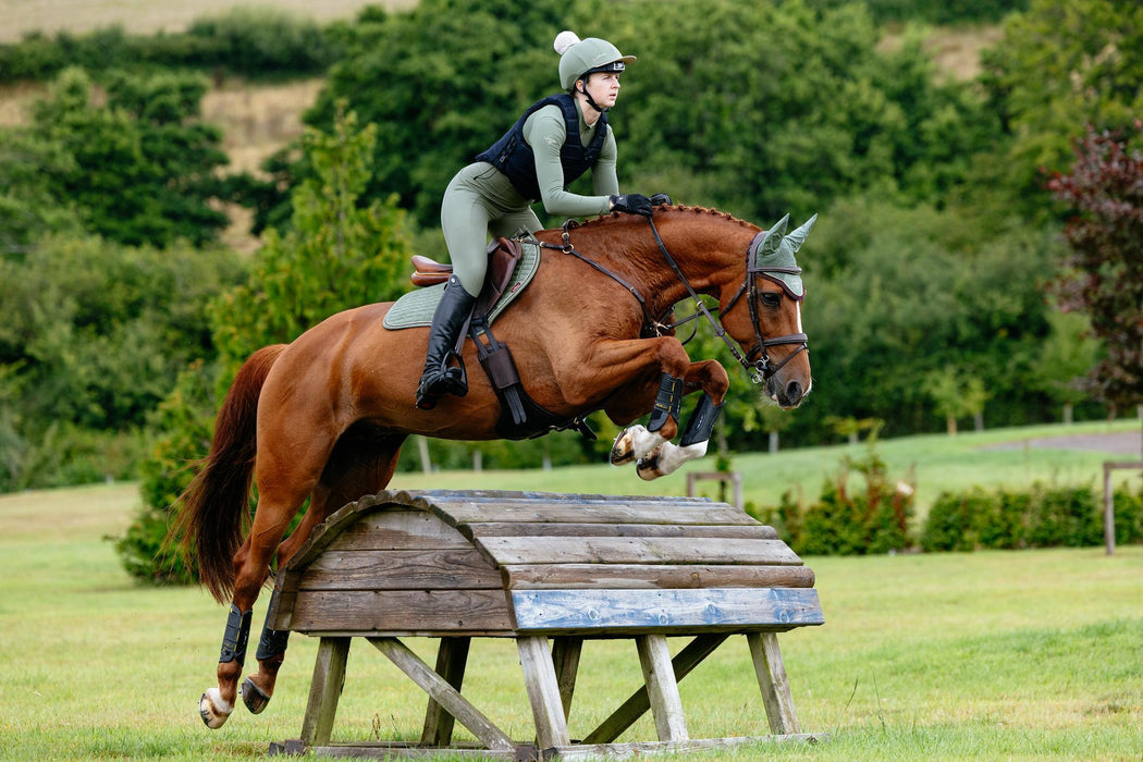 LeMieux Suede Close Contact Square Rosemary