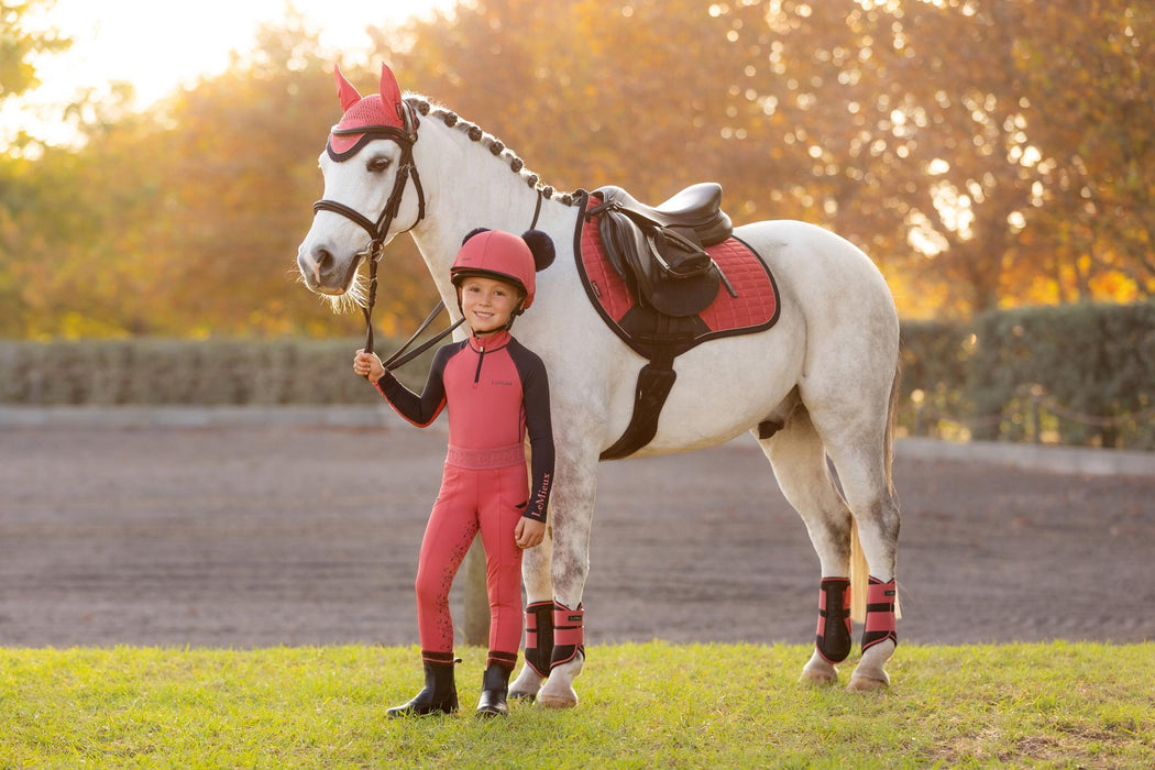 LeMieux Mini Suede Close Contact Square Cranberry