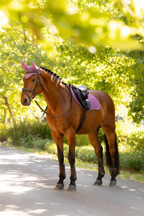 LeMieux Suede Close Contact Square Mallow