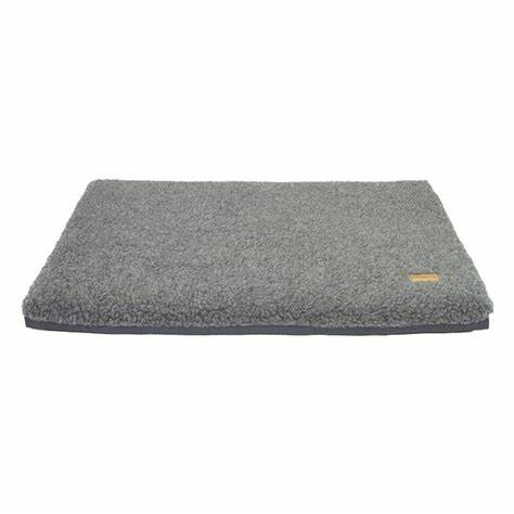 Earthbound Waterproof Sherpa Cage Mat Grey
