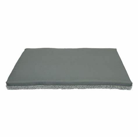 Earthbound Waterproof Sherpa Cage Mat Grey