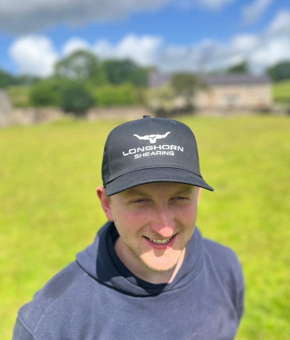 Longhorn Shearing Cap Black